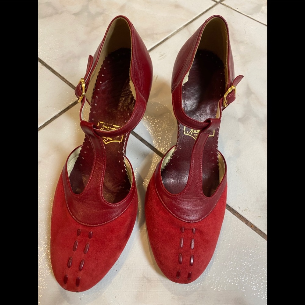 Vintage leather and suede women’s heels.